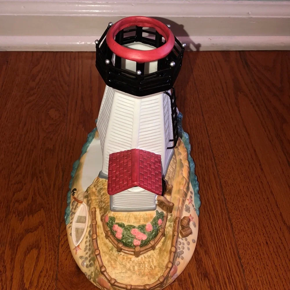 PartyLite Plymouth Light Lighthouse Candle Holder - Picture 5 of 7
